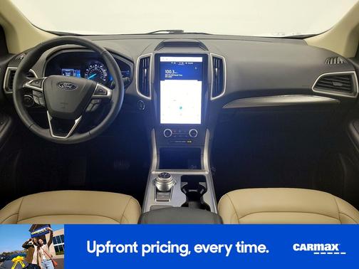 White 2022 Ford Edge SEL