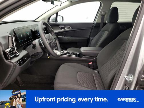 Gray 2023 Kia Sportage Hybrid LX