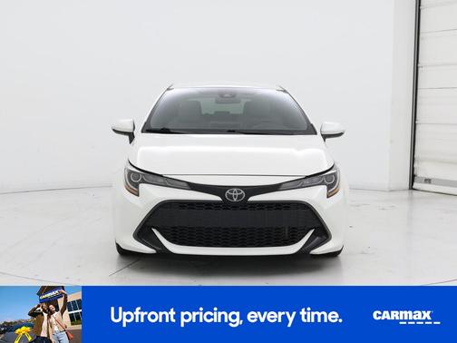 White 2019 Toyota Corolla Hatchback SE