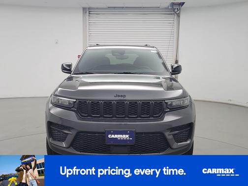 2022 Jeep Grand Cherokee Altitude