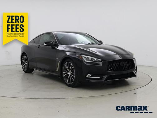Black 2018 INFINITI Q60 Luxe