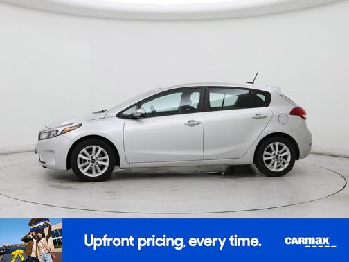 2017 Kia Forte5 LX