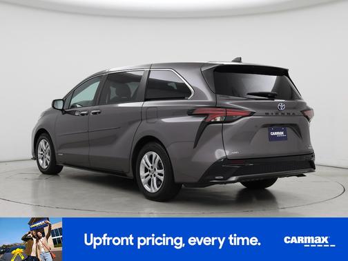2021 Toyota Sienna XSE