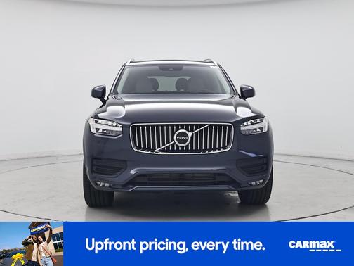 2021 Volvo XC90 T6 Momentum