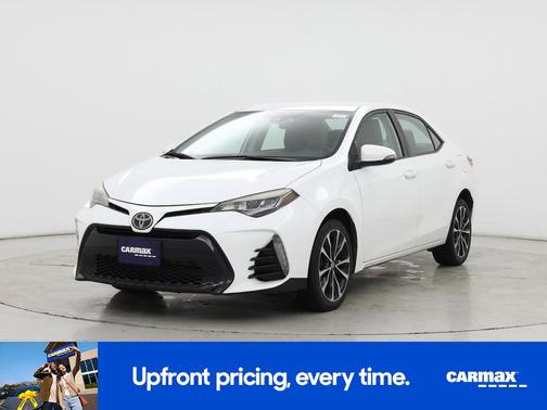 White 2018 Toyota Corolla SE