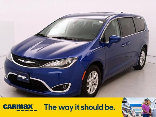 2020 Chrysler Pacifica Touring