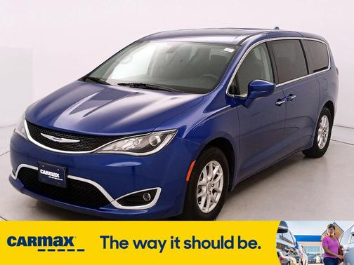 2020 Chrysler Pacifica Touring