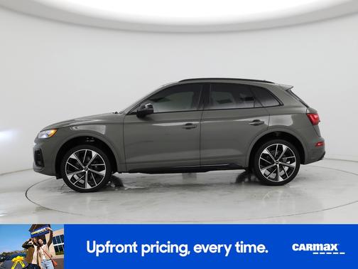 Gray 2024 Audi SQ5 Premium Plus
