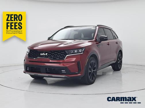 Red 2022 Kia Sorento SX