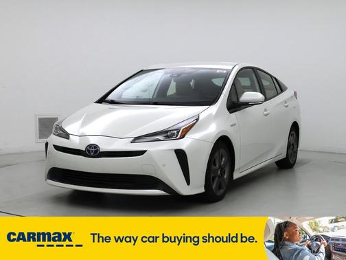 2019 Toyota Prius XLE