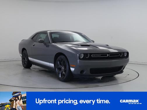 2017 Dodge Challenger SXT