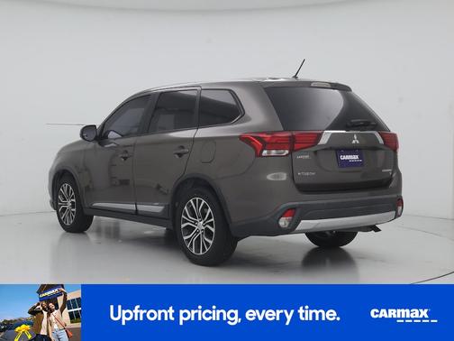2016 Mitsubishi Outlander SE