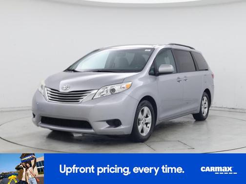 2015 Toyota Sienna LE