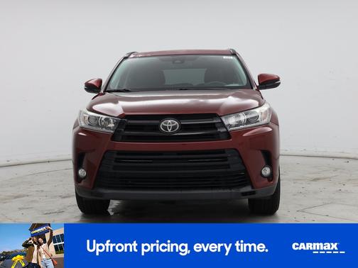 2017 Toyota Highlander SE