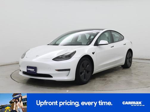 White 2023 Tesla Model 3