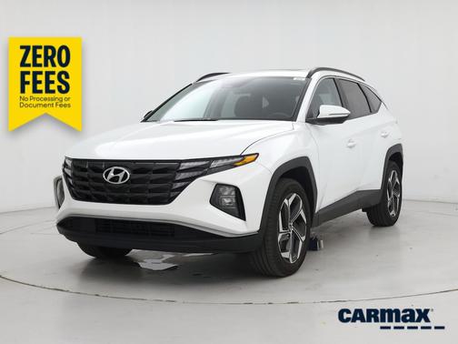 White 2023 Hyundai TUCSON SEL
