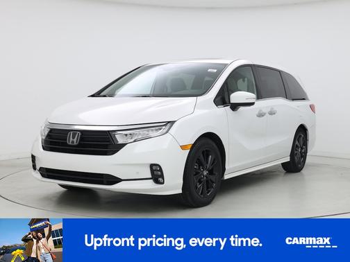 White 2023 Honda Odyssey Elite