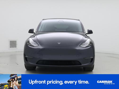 Gray 2025 Tesla Model Y Long Range