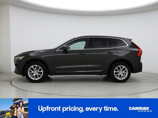 2021 Volvo XC60 T5 Momentum