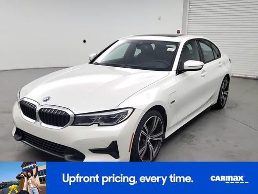 2022 BMW 330e 330e