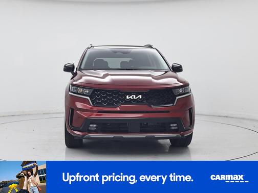 Red 2022 Kia Sorento SX