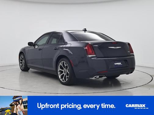 2018 Chrysler 300 Touring