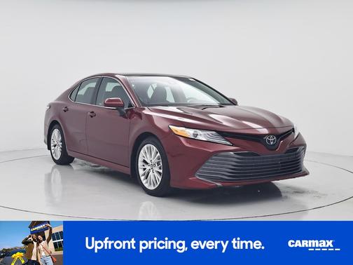 Red 2018 Toyota Camry XLE