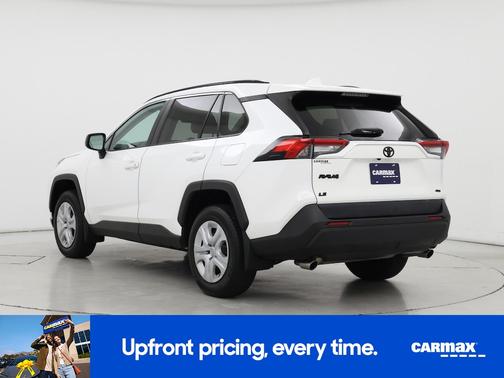 2020 Toyota RAV4 LE