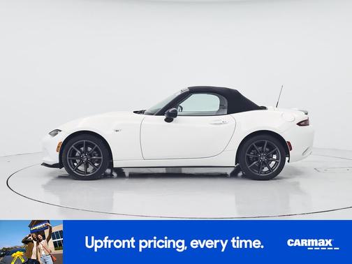 White 2016 Mazda MX-5 Miata Club