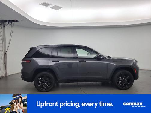 2022 Jeep Grand Cherokee Altitude