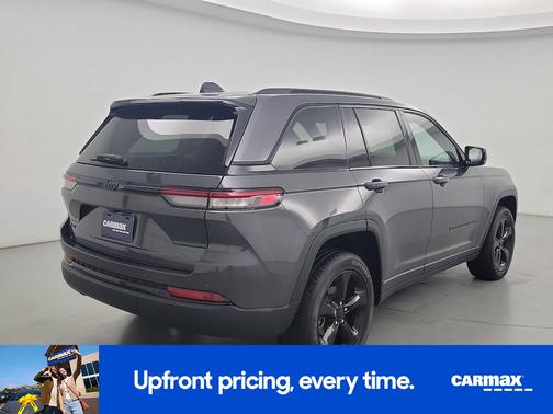 2022 Jeep Grand Cherokee Altitude