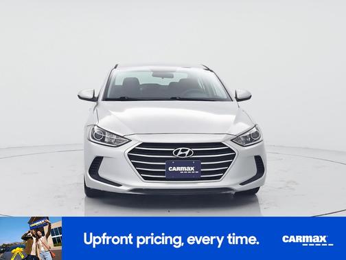 Silver 2018 Hyundai ELANTRA SE
