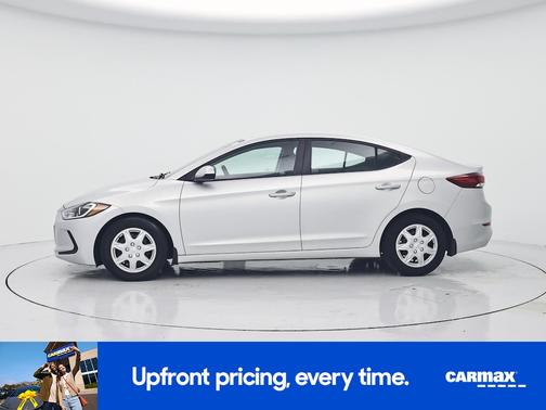 Silver 2018 Hyundai ELANTRA SE