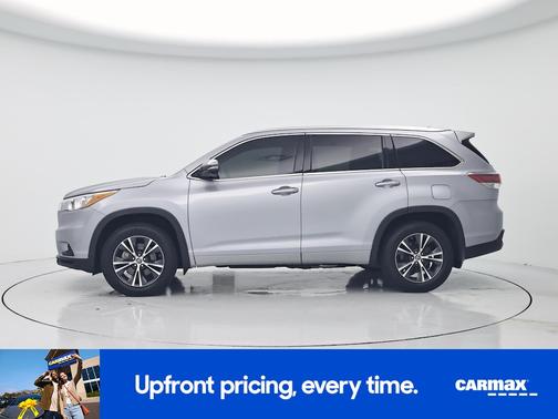 Silver 2016 Toyota Highlander XLE