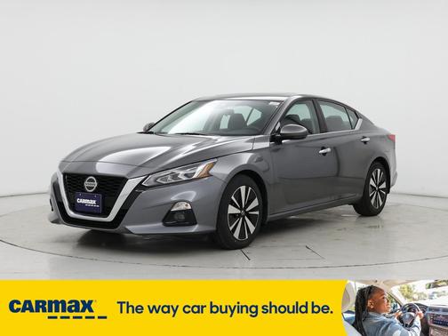 2022 Nissan Altima SL