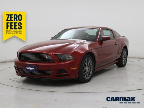 Red 2014 Ford Mustang