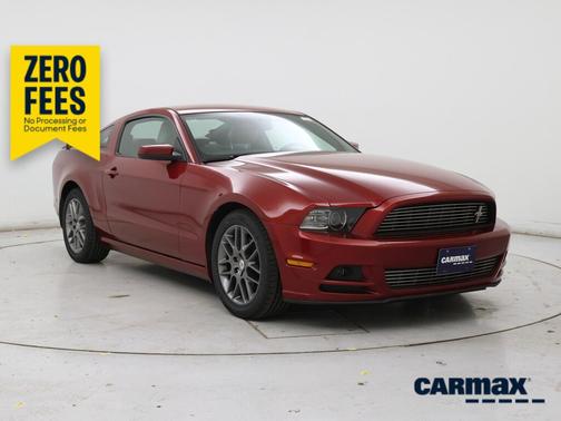 Red 2014 Ford Mustang