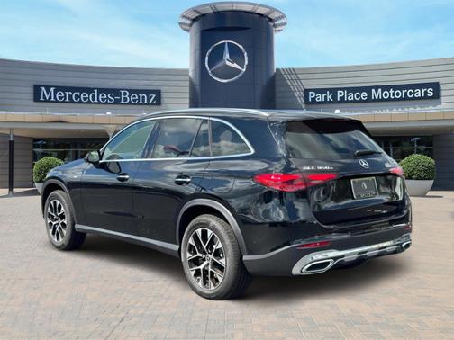 2025 Mercedes-Benz GLC 350e 