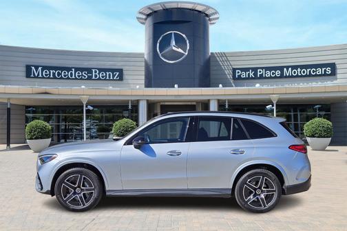 2025 Mercedes-Benz GLC 300 4MATIC