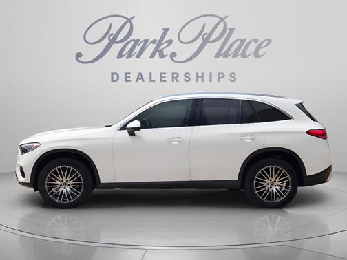 Polar White 2025 Mercedes-Benz GLC 300 4MATIC