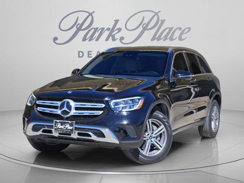 Black 2022 Mercedes-Benz GLC 300 Base