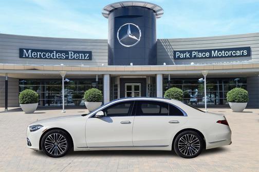 2022 Mercedes-Benz S-Class