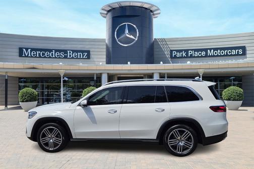 2024 Mercedes-Benz GLS 450