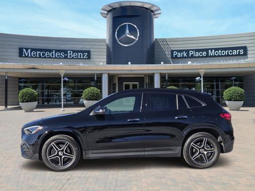 2025 Mercedes-Benz GLA 250 