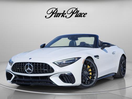 MANUFAKTUR Moonlight White Metallic 2022 Mercedes-Benz AMG SL 63 Base