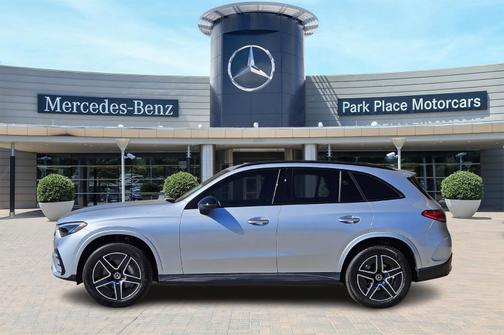 2025 Mercedes-Benz GLC 300 4MATIC