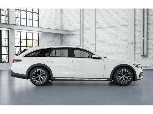 2025 Mercedes-Benz E-Class 