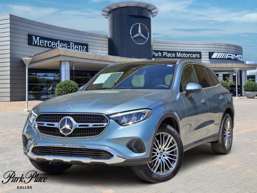 2025 Mercedes-Benz GLC 300 
