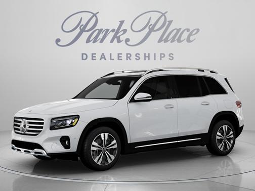 Polar White 2026 Mercedes-Benz GLB 250
