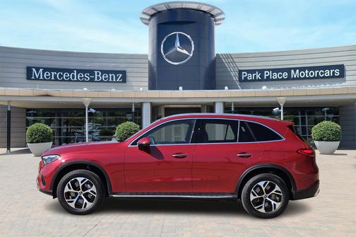 2025 Mercedes-Benz GLC 350e Base
